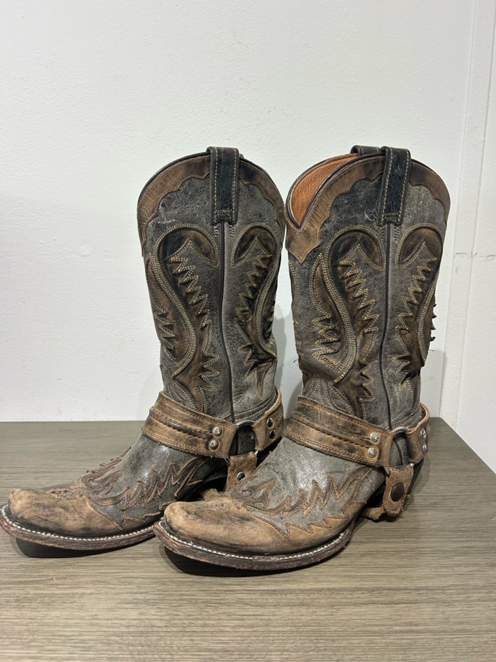 STETSON Outlaw Harness Boots Distressed Bleached Brown Grey Men US 6 1/2 Cowboy